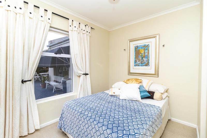 To Let 3 Bedroom Property for Rent in Table View Western Cape